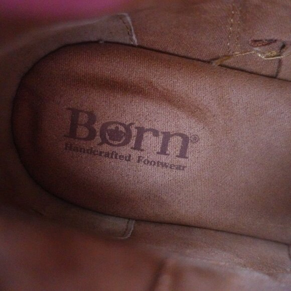 NWOB Born Viana Leather Suede Wedge Ankle Booties Brown Size 6.5 - Picture 7 of 8